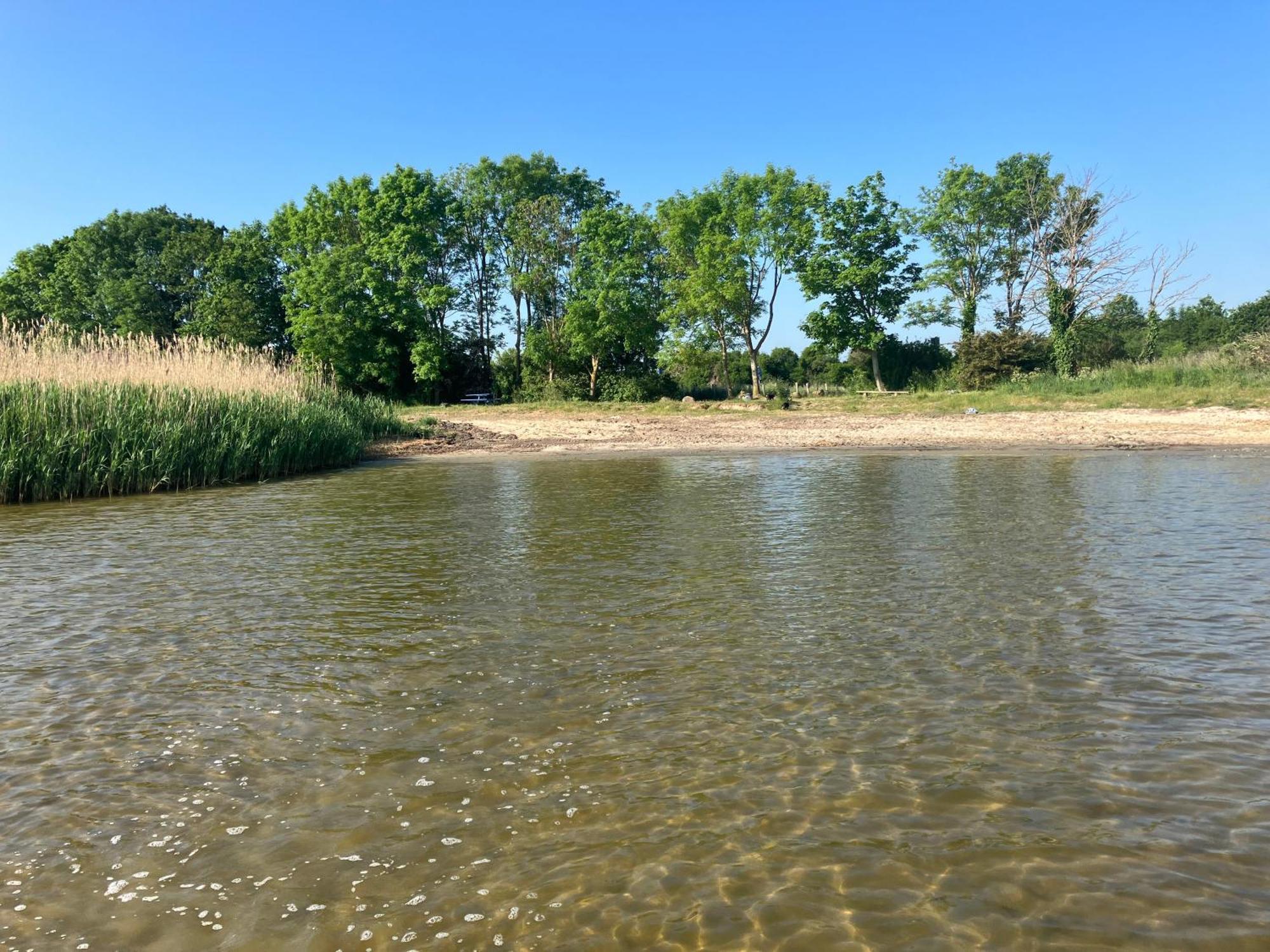 Grosse 4 Sterne Ferienwohnung Beim Boddenstrand Sundhagen-Niederhof Exterior foto